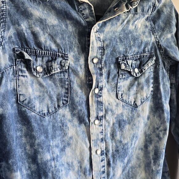 Angel Premium Denim Acid Wash Western Casual Chic Loose Fit Button Down Shirt - Picture 2 of 9